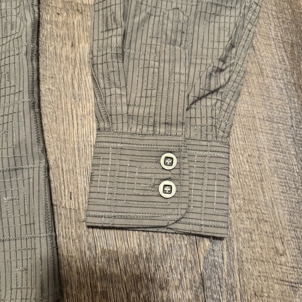 191 Unlimited Boys Button Down Shirt Gray Black Embroidered Western Style Size M - Picture 11 of 13